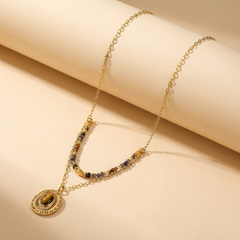 Collier Nomad