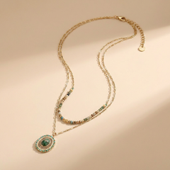 Collier Nomad