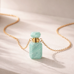 Collier Nomad