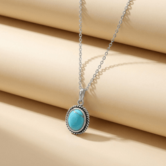 Collier Nomad