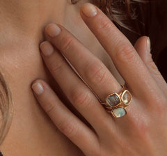 Composition de bagues en Argent 925 doré Or jaune 18k assemblées de Citrine, Nacre et Labradorite - Maison Di Giorgio