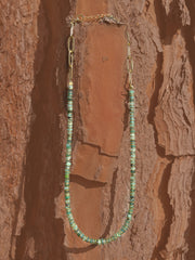 Collier perles doré Or jaune 18k assemblé d'émeraude - Maison Di Giorgio