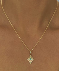 Pendentif en Or jaune 9k assemblé de Diamant HSI et Émeraude - Maison Di Giorgio