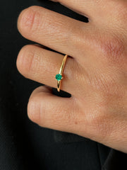 Bague en Or jaune 9k assemblée d'Émeraude - Maison Di Giorgio