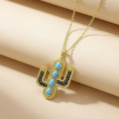 Collier Nomad