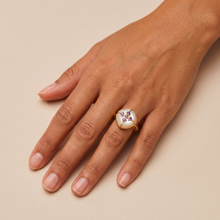 Bague Cardina - Dorée Or jaune 18k, Pierre lune blanche & Améthyste africaine - Maison Di Giorgio