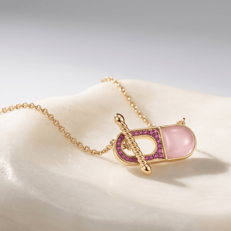 Collier - Doré Or jaune 18k, assemblé de Calcédoine rose, et d'Oxyde de zirconium rose - Maison Di Giorgio