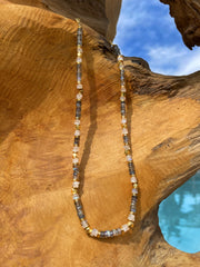 Collier perles doré Or jaune 18k assemblé de labradorite et pierre de lune - Maison Di Giorgio