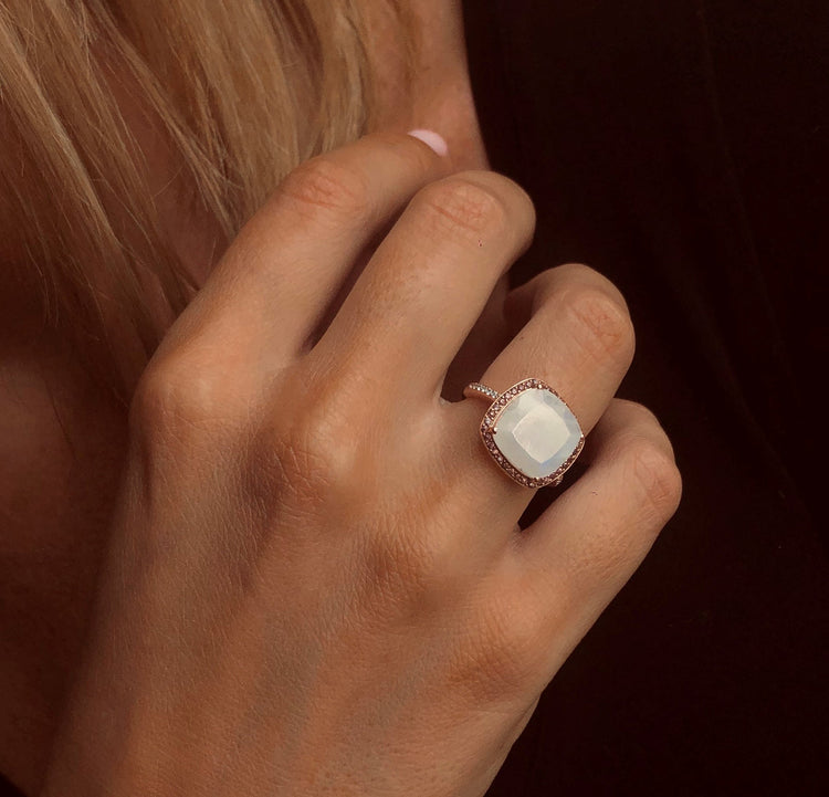 Bague en Argent 925 doré Or rose 18k assemblée de Pierre de lune, Rhodolite et Oxyde de zirconium - Maison Di Giorgio