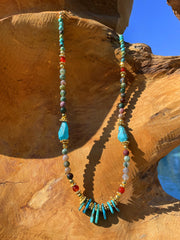 Collier perles doré Or jaune 18k assemblé de turquoise, onyx rouge et agate mousse - Maison Di Giorgio