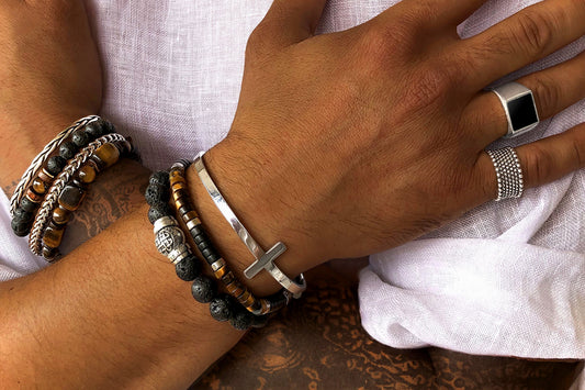 Bijoux pour hommes : allier élégance et masculinité - Maison Di Giorgio