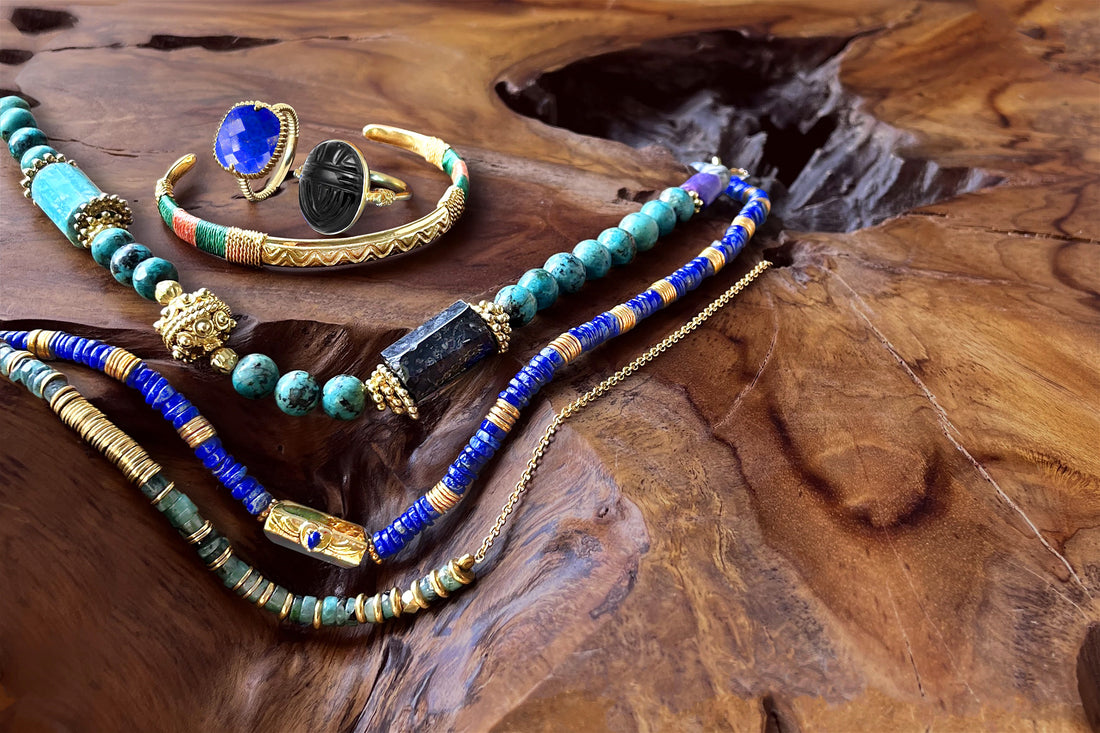 Bijoux vintage et contemporains : collection NEO