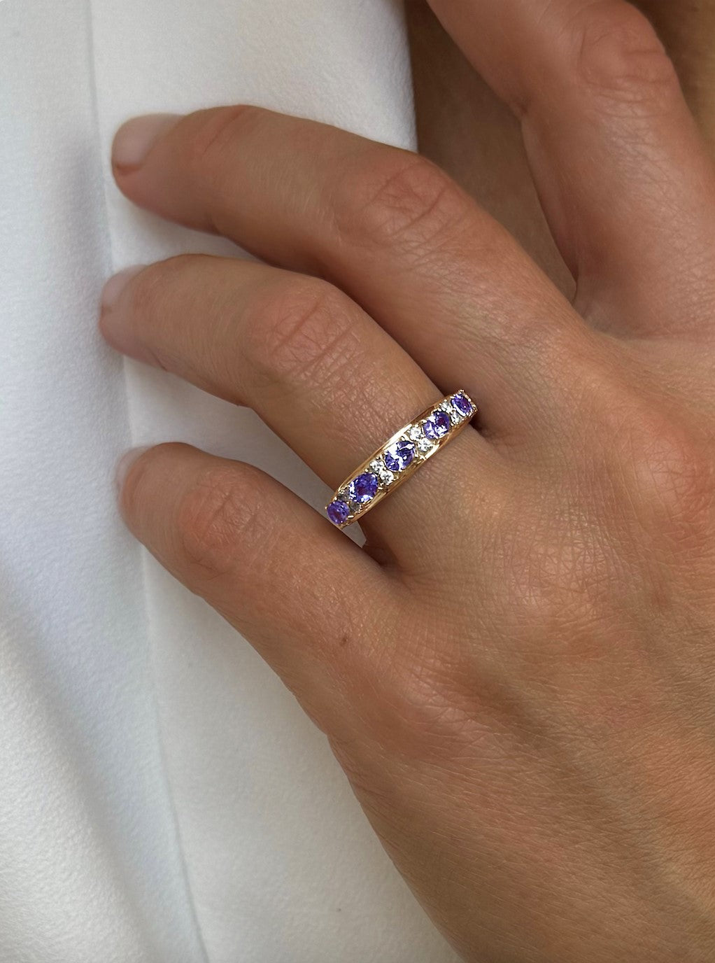 Bague en Argent 925 plaquée Or jaune 18k assemblée de Tanzanite et Oxyde de zirconium