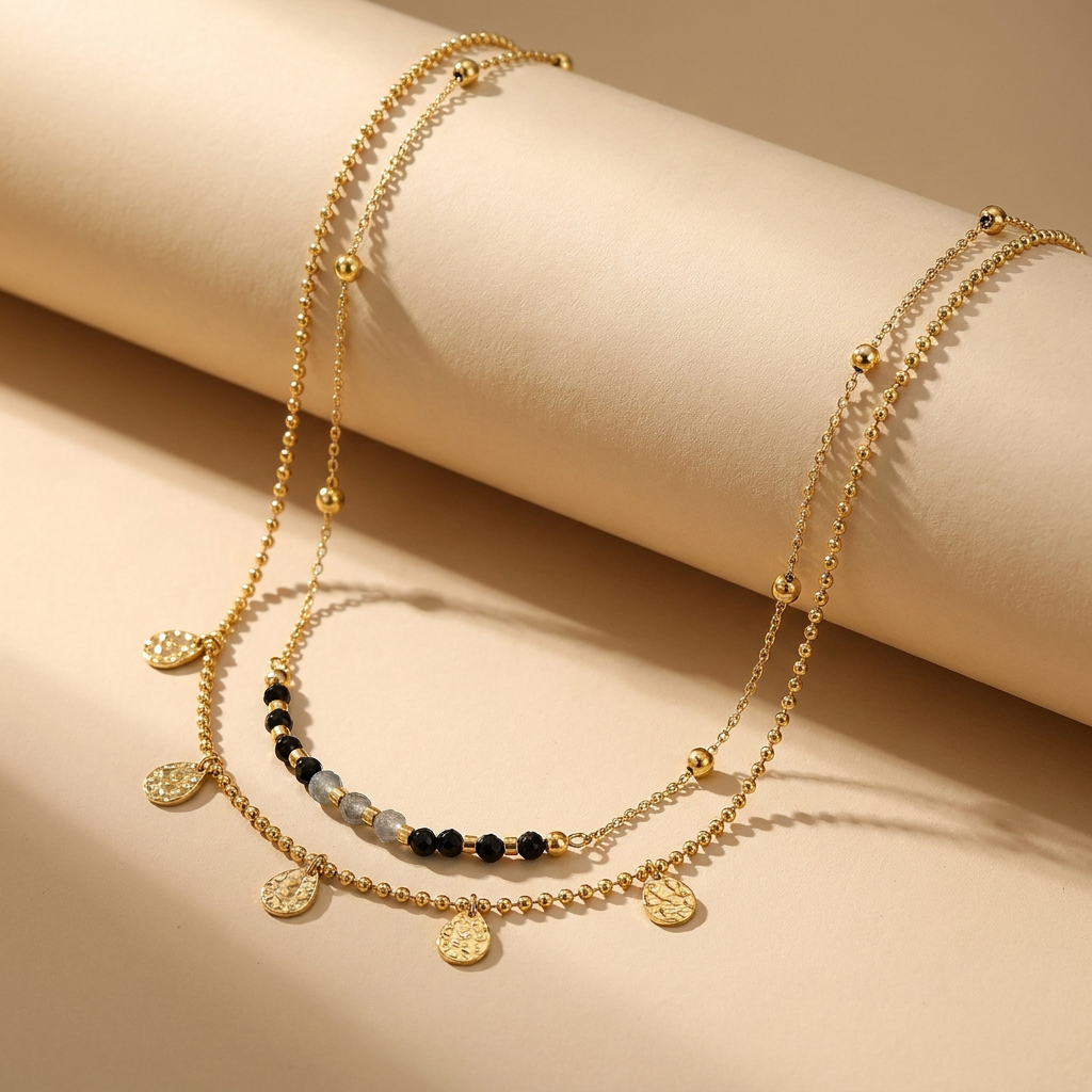 Collier Nomad