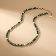 Collier Nomad