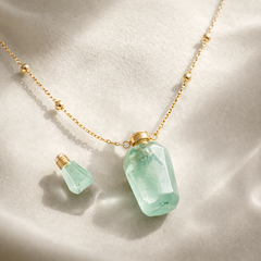 Collier Nomad