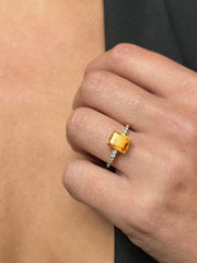 Bague en Argent 925 doré Or jaune 18k assemblée de Citrine et Oxyde de zirconium