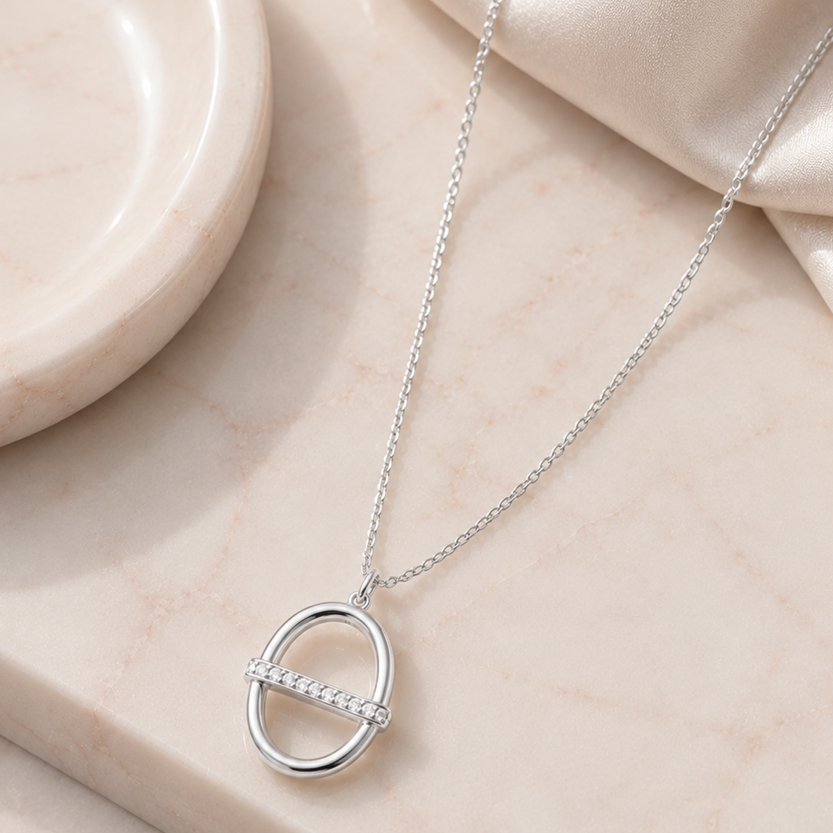 Collier Argenté assemblé d'Oxyde de zirconium