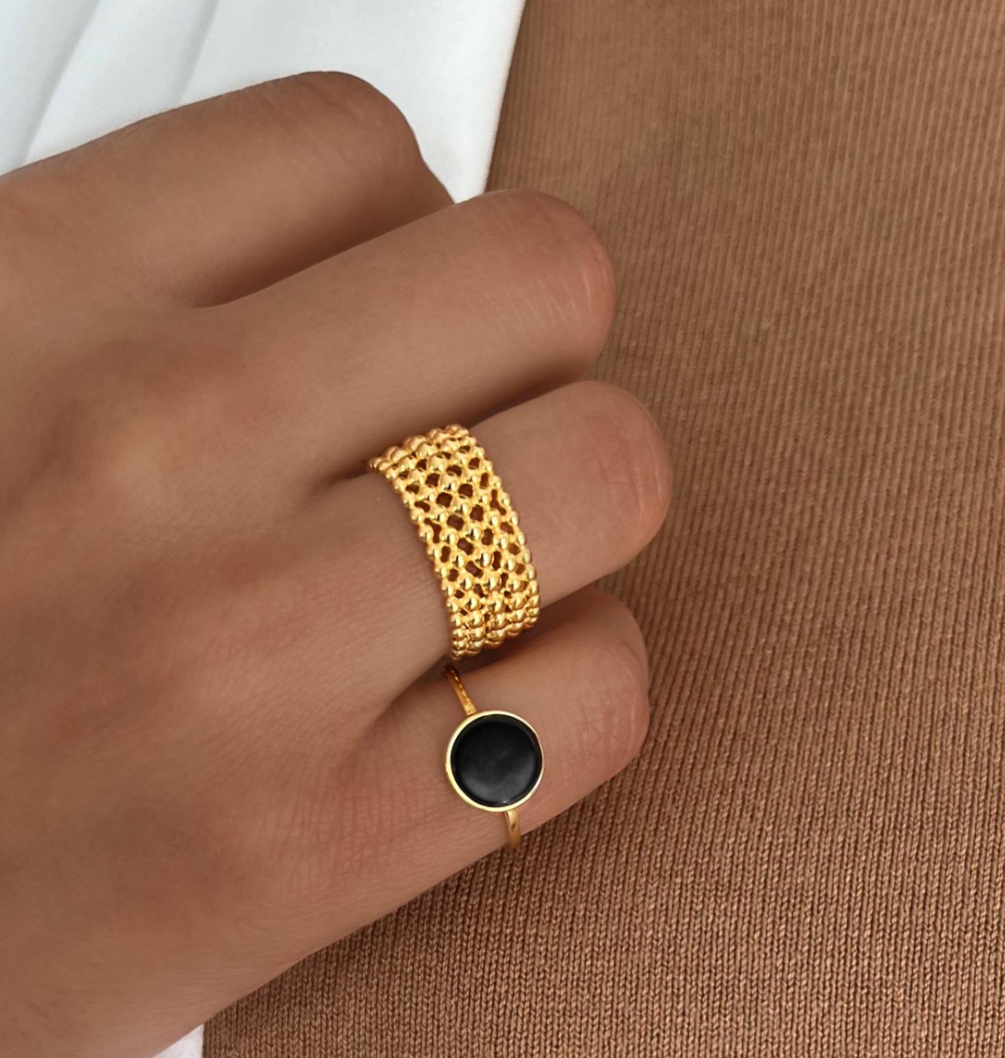 Bague en Argent 925 plaqué Or jaune 18k assemblée d'Onyx noire