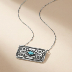 Collier Nomad