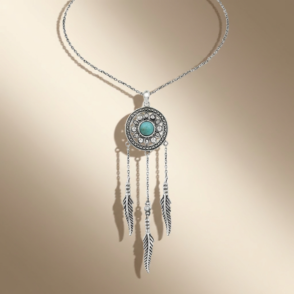 Collier Nomad