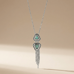 Collier Nomad