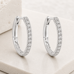 Boucles d'oreilles Argentées assemblées d'Oxyde de zirconium