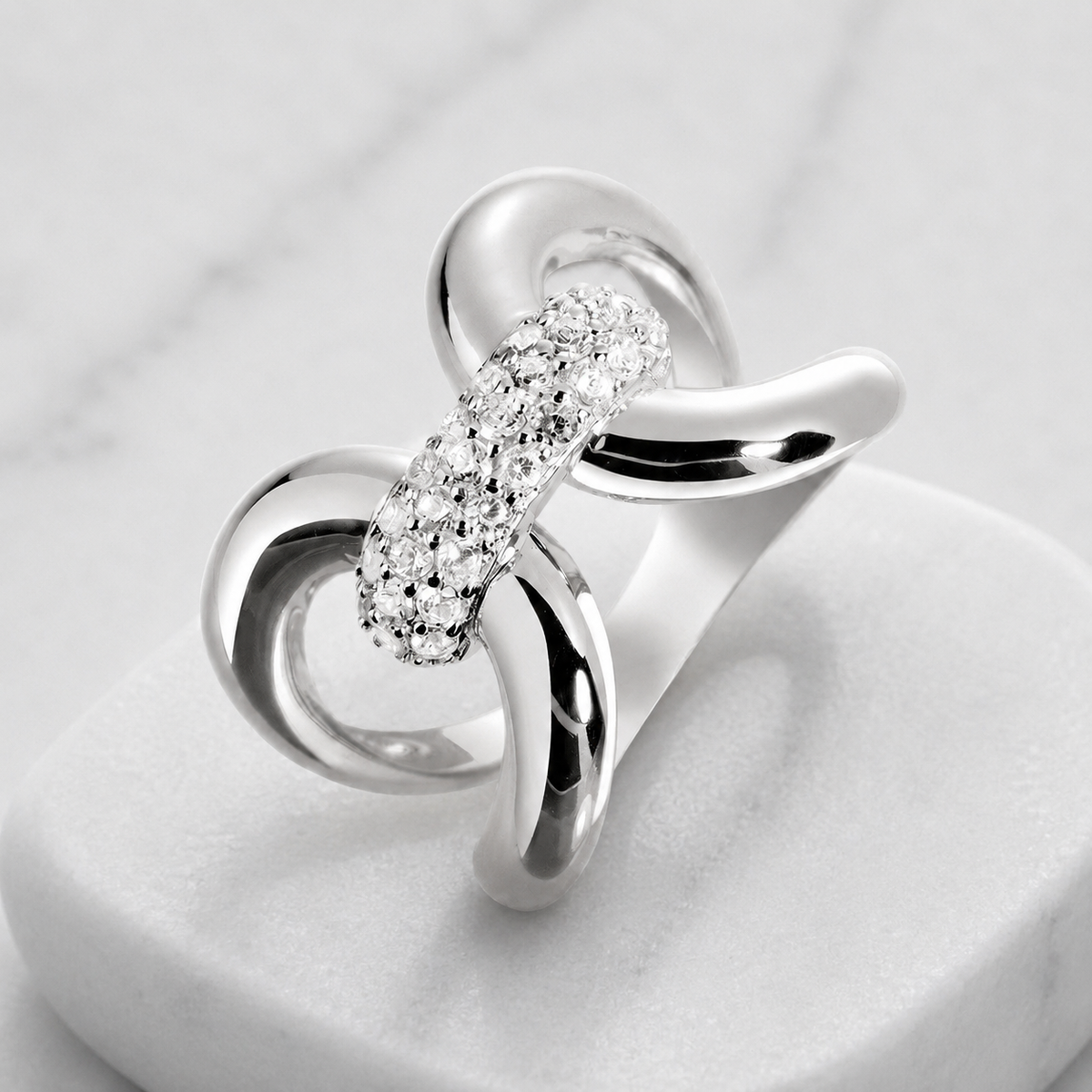Bague Argentée assemblée d'Oxyde de zirconium