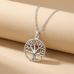 Collier Nomad