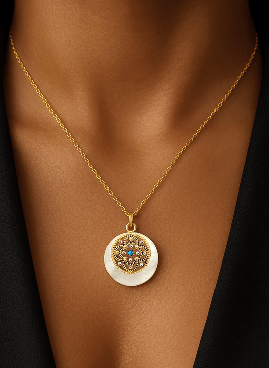 Collier doré Or jaune 18k assemblé Nacre, Turquoise et d'Oxyde de zirconium - Maison Di Giorgio