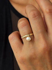 Bague en Or jaune 9k assemblée de Perle - Maison Di Giorgio