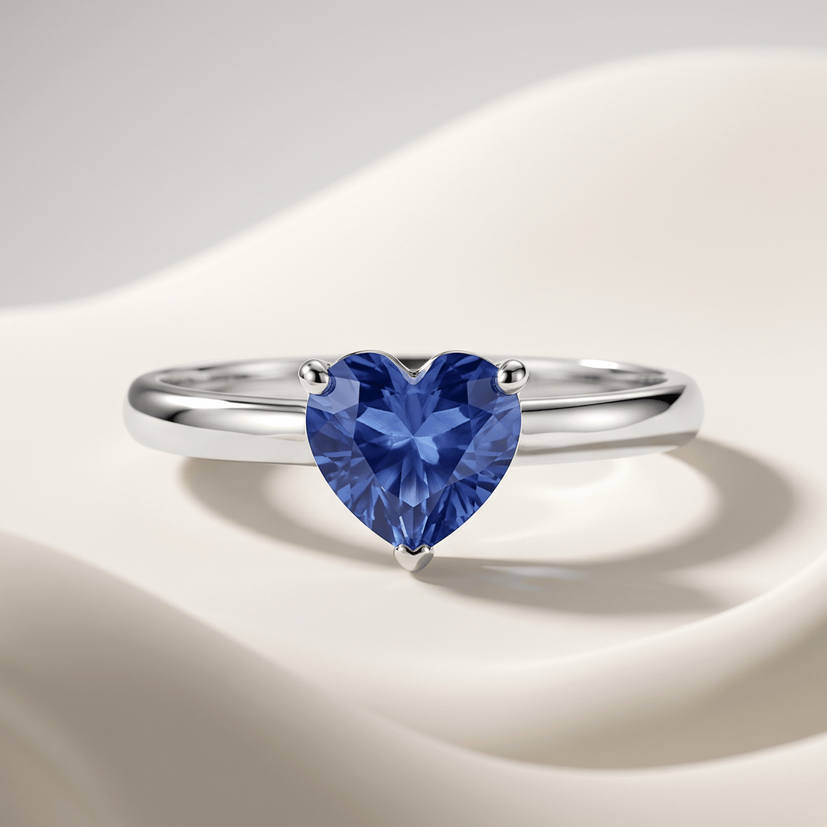 Bague en or blanc 9k rhodié, Saphir - Maison Di Giorgio