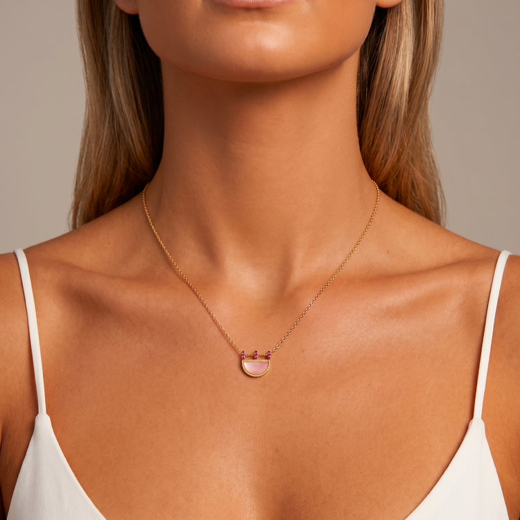 Collier Preciosa - Doré Or jaune 18k, Calcédoine rose & Oxyde de zirconium - Maison Di Giorgio