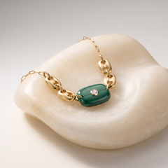 Collier - Doré Or jaune 18k, assemblé de Malachite et d'Oxyde de zirconium