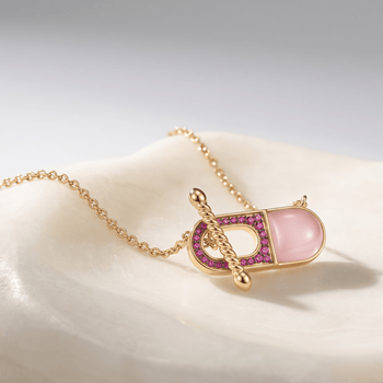 Collier - Doré Or jaune 18k, assemblé de Calcédoine rose, et d'Oxyde de zirconium rose - Maison Di Giorgio