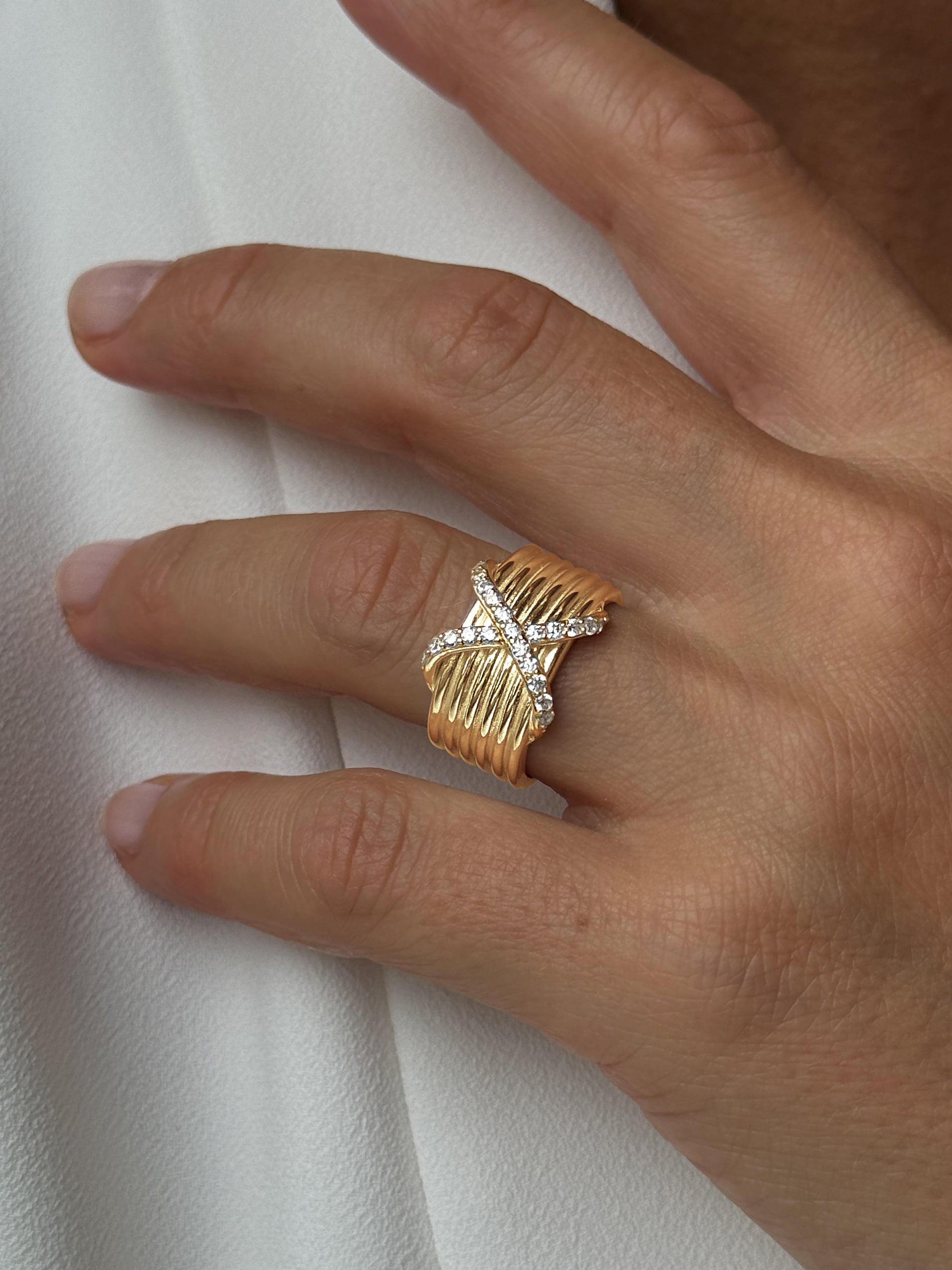 Bague dorée Or jaune 18k assemblée d'Oxyde de zirconium - Maison Di Giorgio