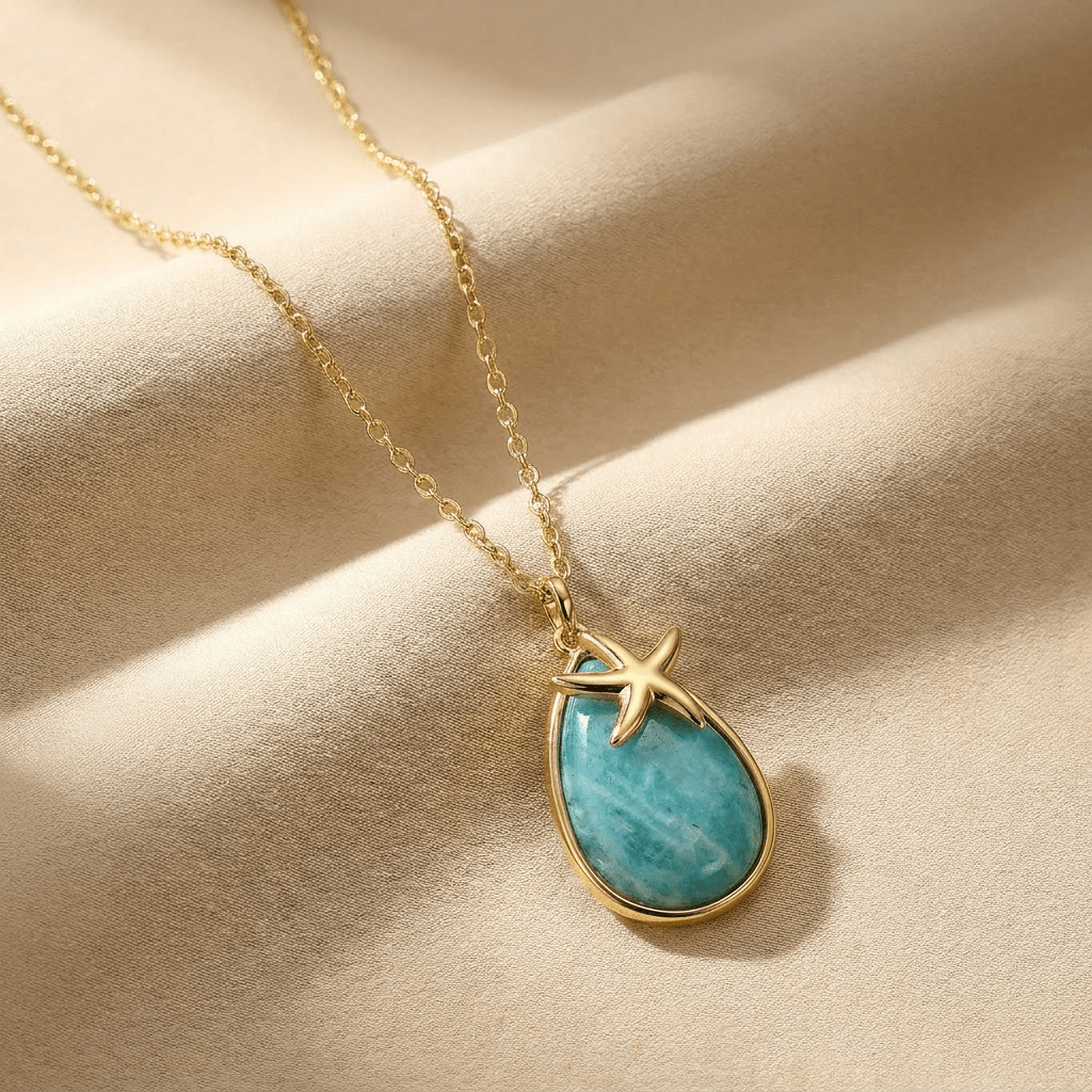 Collier Nomad