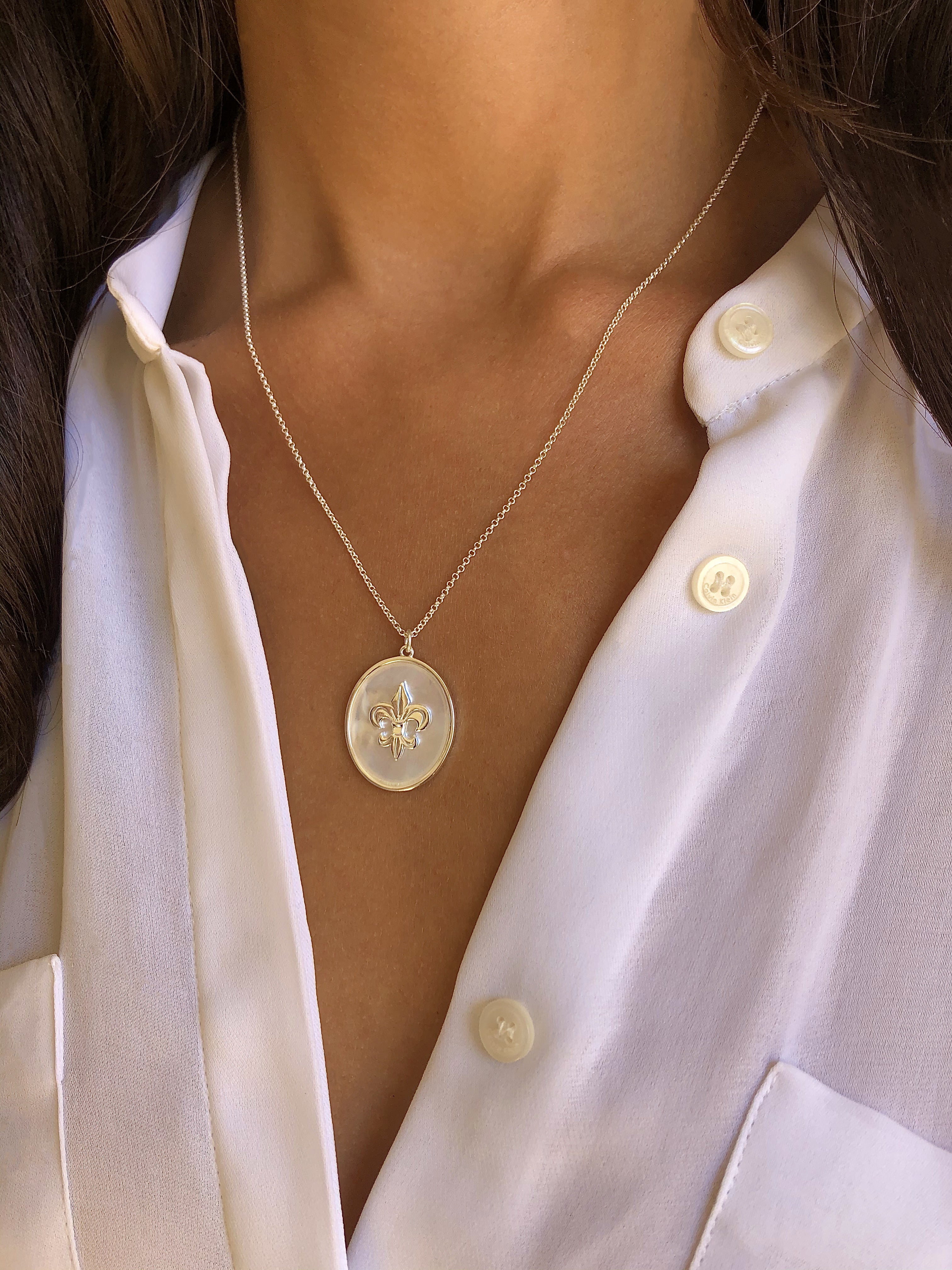 Collier plaqué Argent assemblé de nacre