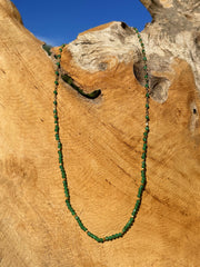 Collier doré Or jaune 18k assemblé d'émeraude