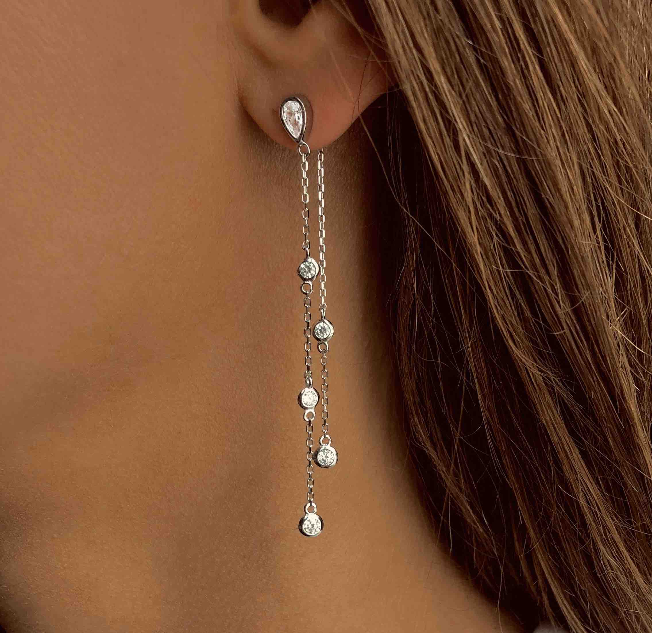 Orecchini in argento dorato con zirconi e smalti colorati – Vicari Gioielli Orecchini in argento dorato con zirconi e smalti colorati – Vicari Gioielli